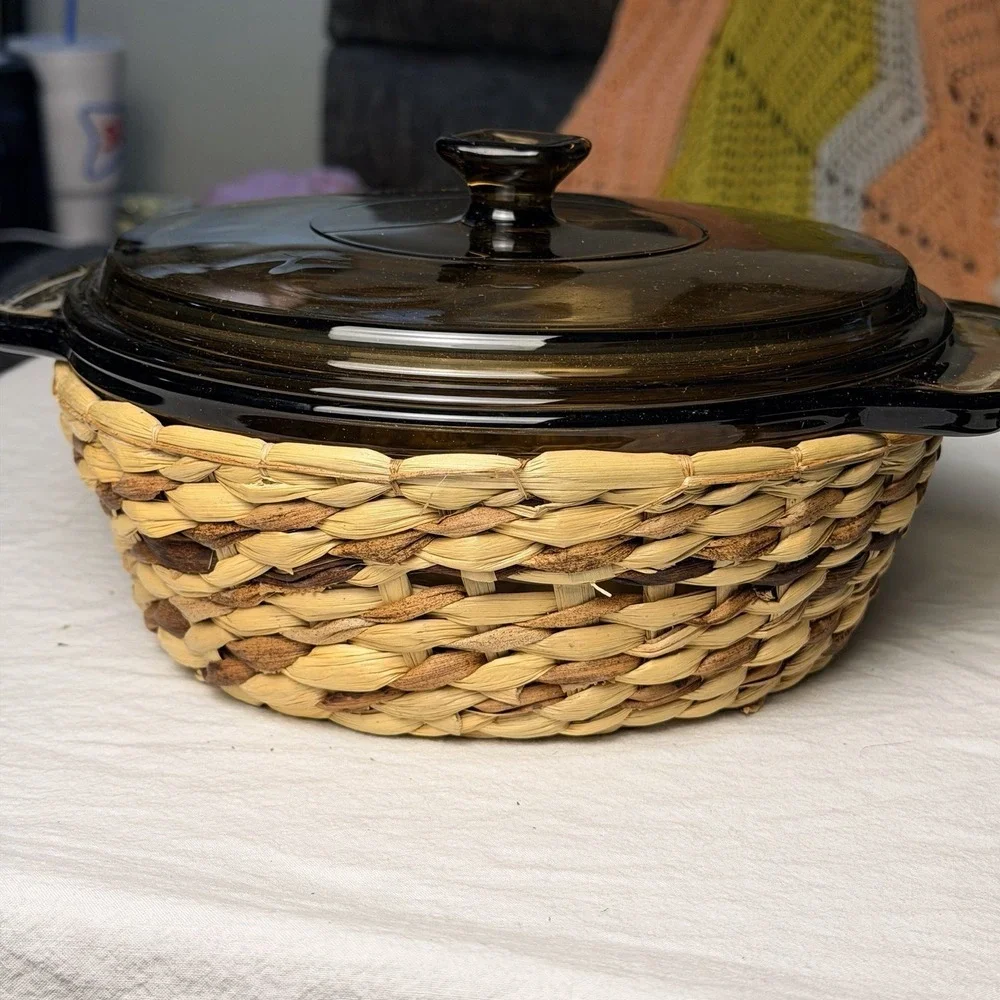 Vintage Anchor Hocking Amber 1 1/2 QT Casserole Dish 437